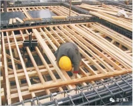 建設工程勘察與模板、混凝土工程施工操作要點